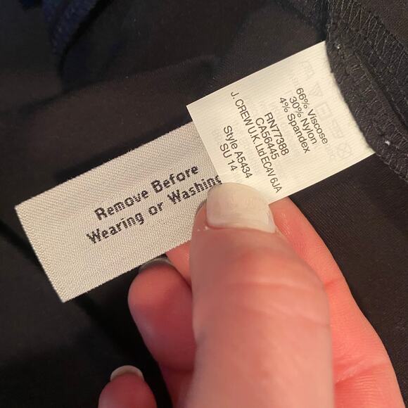 J Crew Pleated Black Sleeveless Dress New with tags Size 4 - Picture 2 of 9